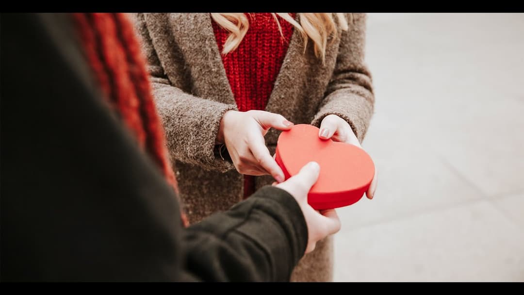 Videon Lahja lähetykselle – joulukeräys uusien lähettien lähettämiseksi kansikuva